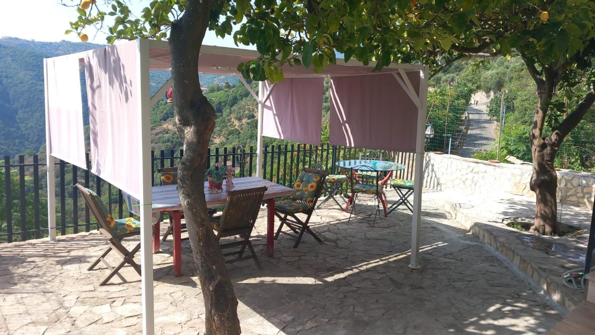 Loft Rosa Con Terrazza, Bagno Privato E Doccia Esterna Hotel Cannicchio Екстериор снимка